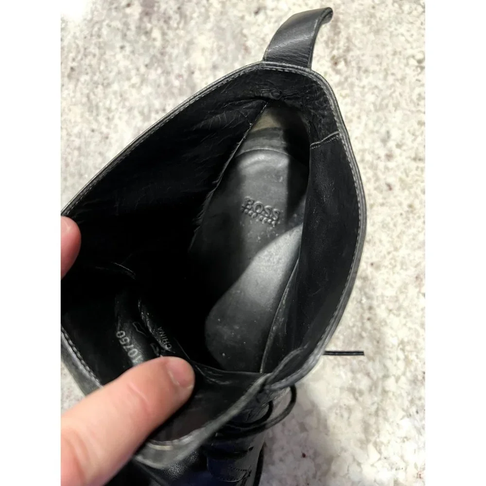 Hugo Boss Mens Black Leather Square Toe Chukka Boots Size 9 Lace Up Ankle 10750